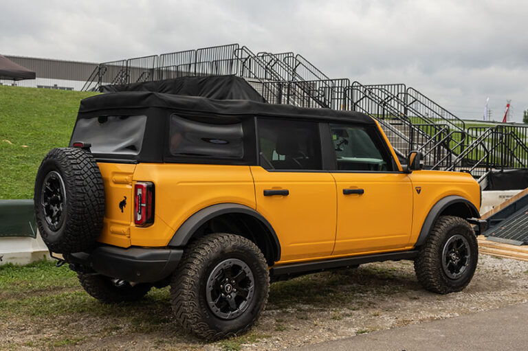 2021 Ford Bronco Badlands SUV
